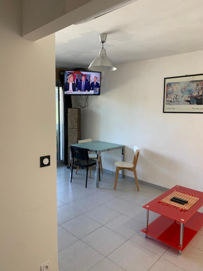 Appartement En Residence Climatise Avec Parking Montpellier Exterior photo